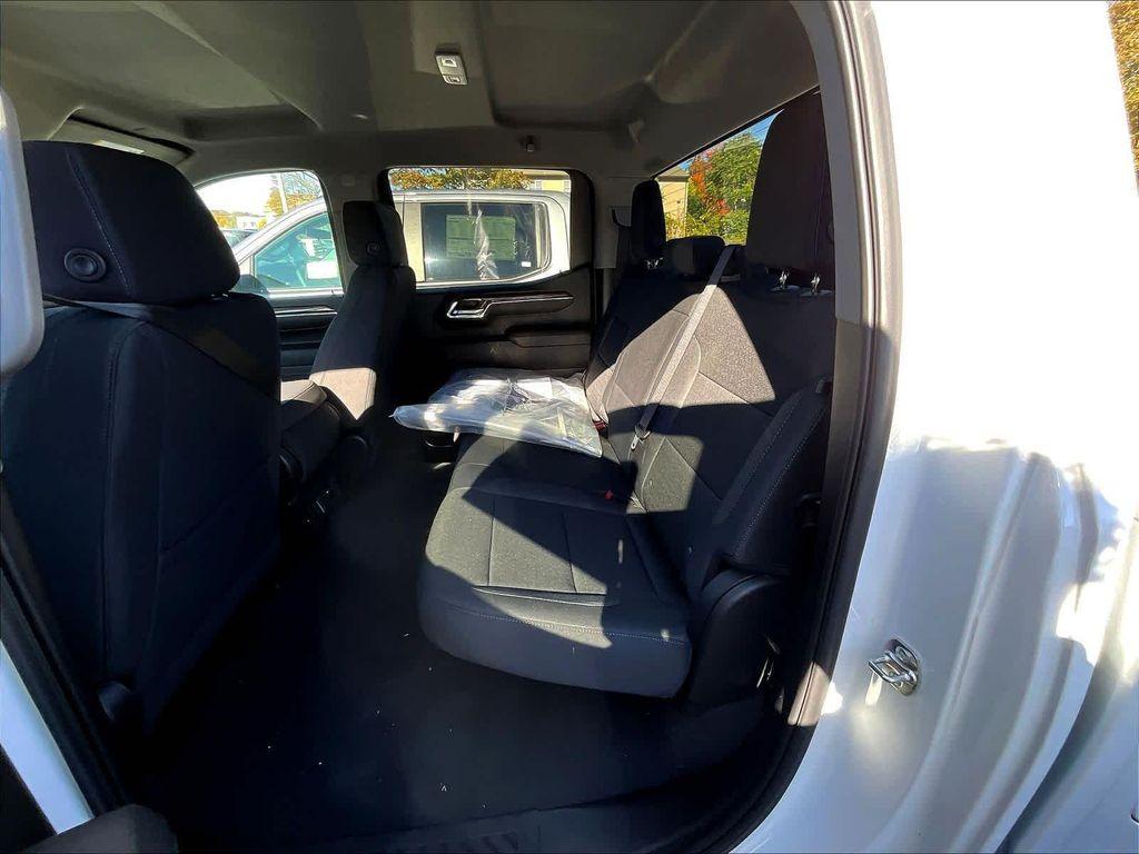 new 2025 Chevrolet Silverado 1500 car, priced at $51,595