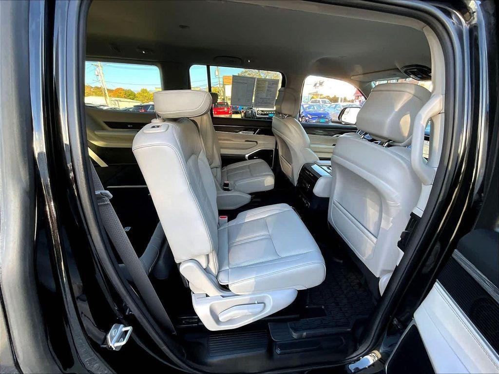 used 2022 Jeep Wagoneer car, priced at $46,851