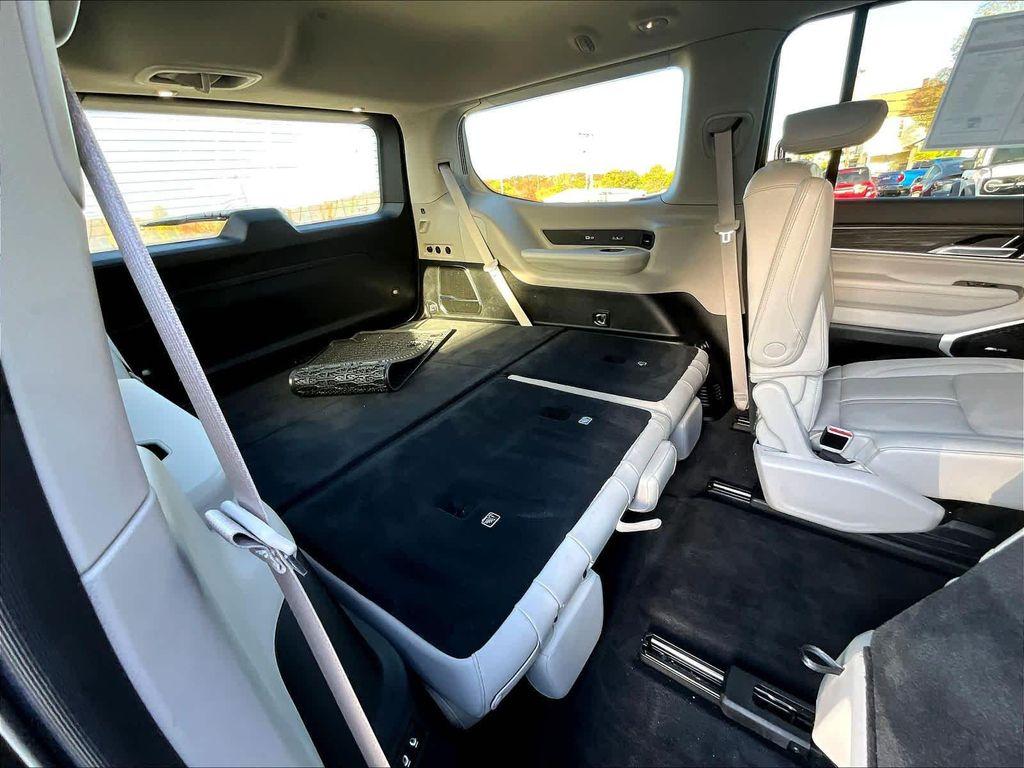 used 2022 Jeep Wagoneer car, priced at $46,851