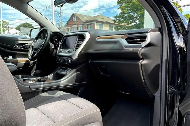 used 2022 GMC Acadia car, priced at $28,585