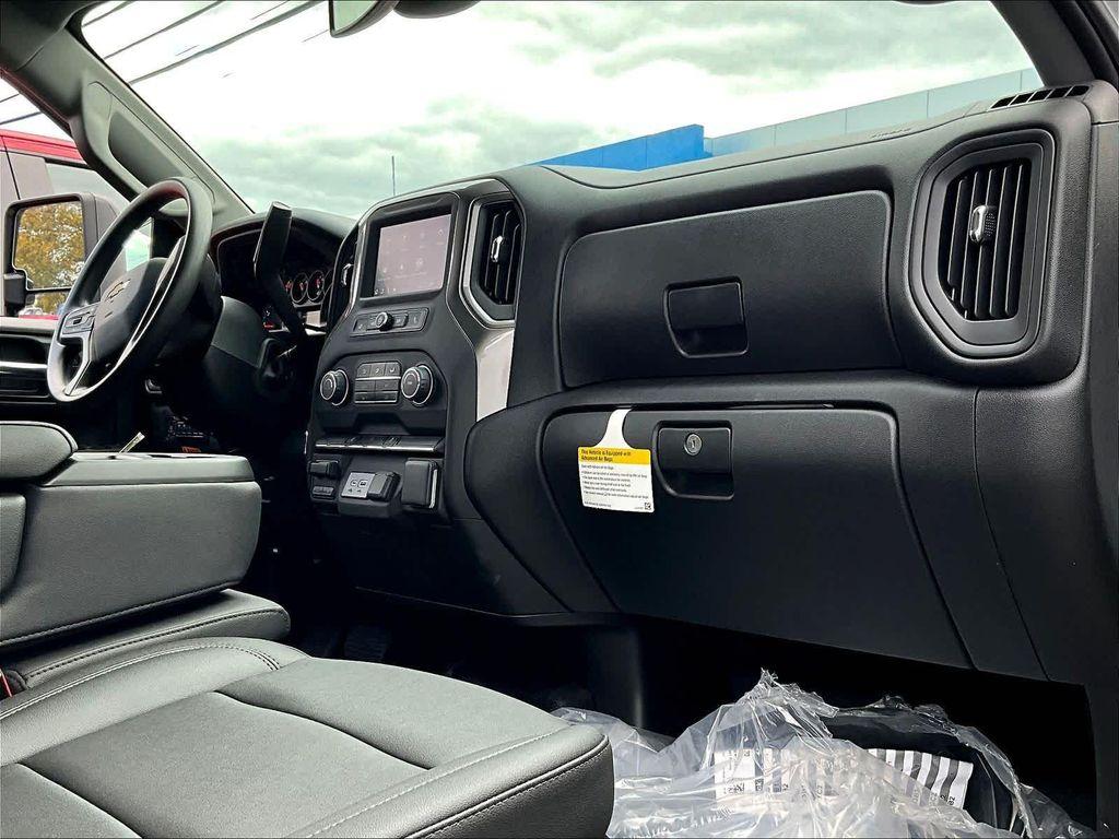 new 2025 Chevrolet Silverado 3500 car, priced at $49,543