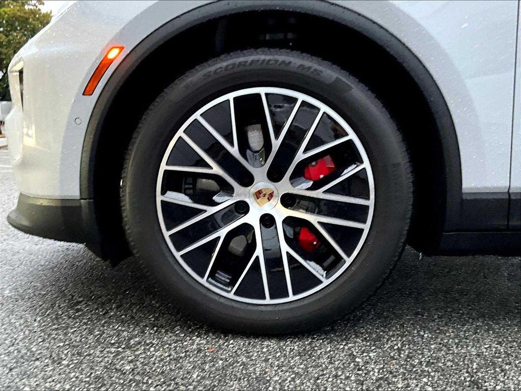 used 2025 Porsche Macan car, priced at $84,900
