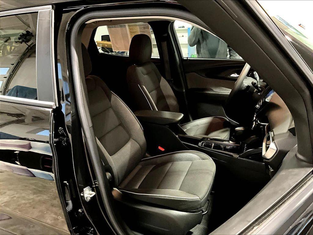used 2023 Chevrolet TrailBlazer car, priced at $22,888