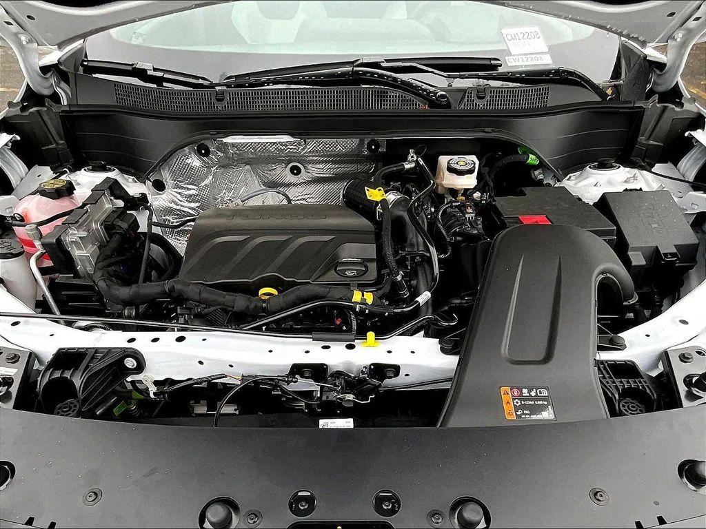 new 2025 Chevrolet Trax car, priced at $24,305