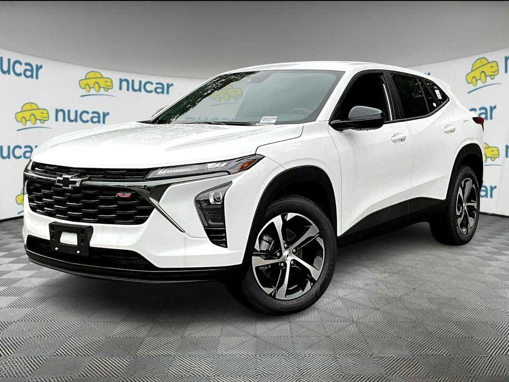 new 2025 Chevrolet Trax car, priced at $24,305