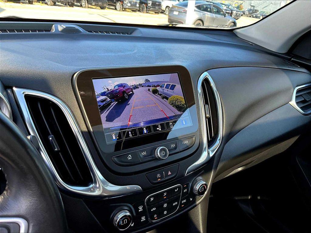 used 2022 Chevrolet Equinox car, priced at $23,709