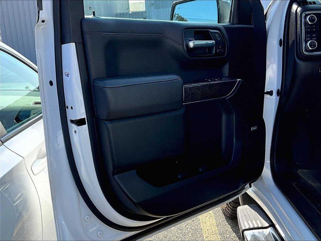 used 2021 GMC Sierra 1500 car, priced at $38,712