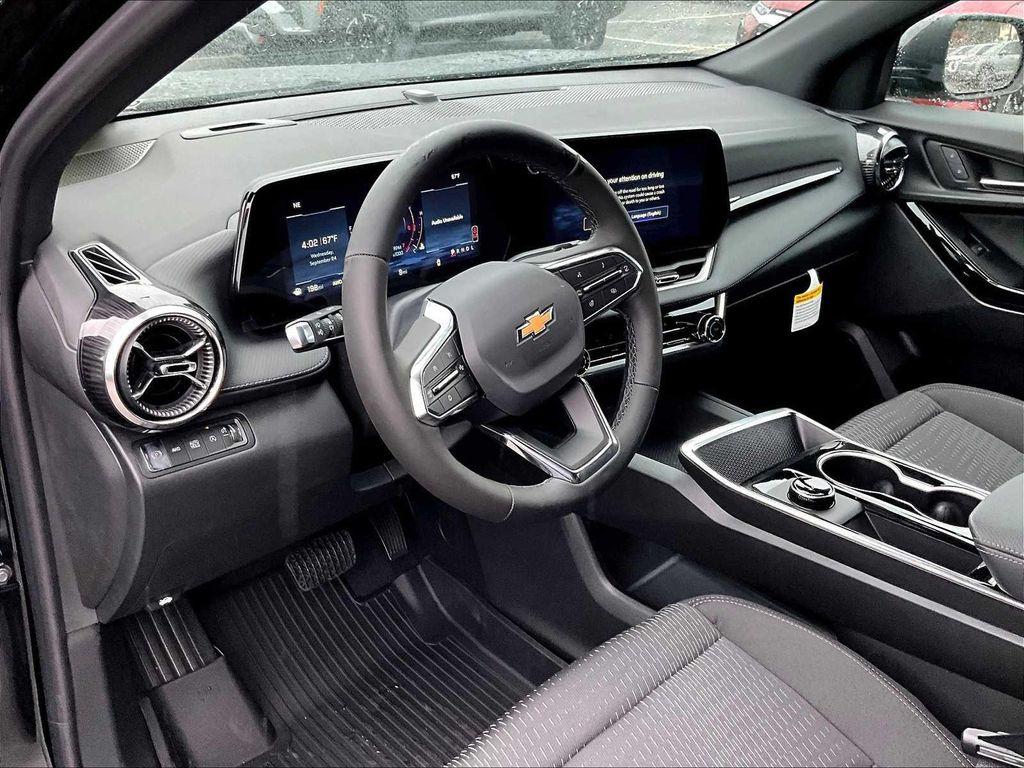 new 2026 Chevrolet Equinox car, priced at $32,465