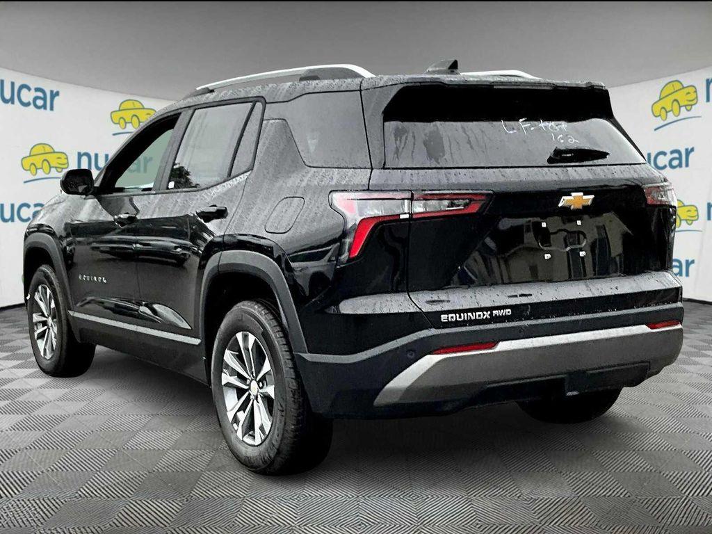 new 2026 Chevrolet Equinox car, priced at $32,465