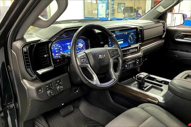 used 2022 Chevrolet Silverado 1500 car, priced at $46,321
