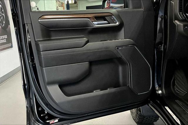 used 2022 Chevrolet Silverado 1500 car, priced at $46,321