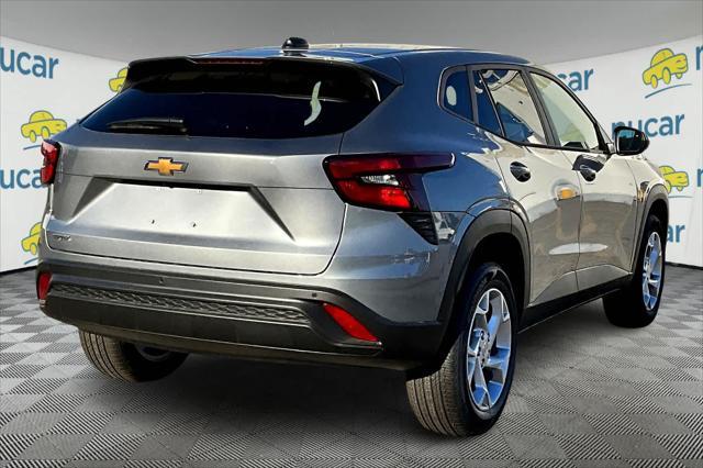 new 2025 Chevrolet Trax car, priced at $22,385