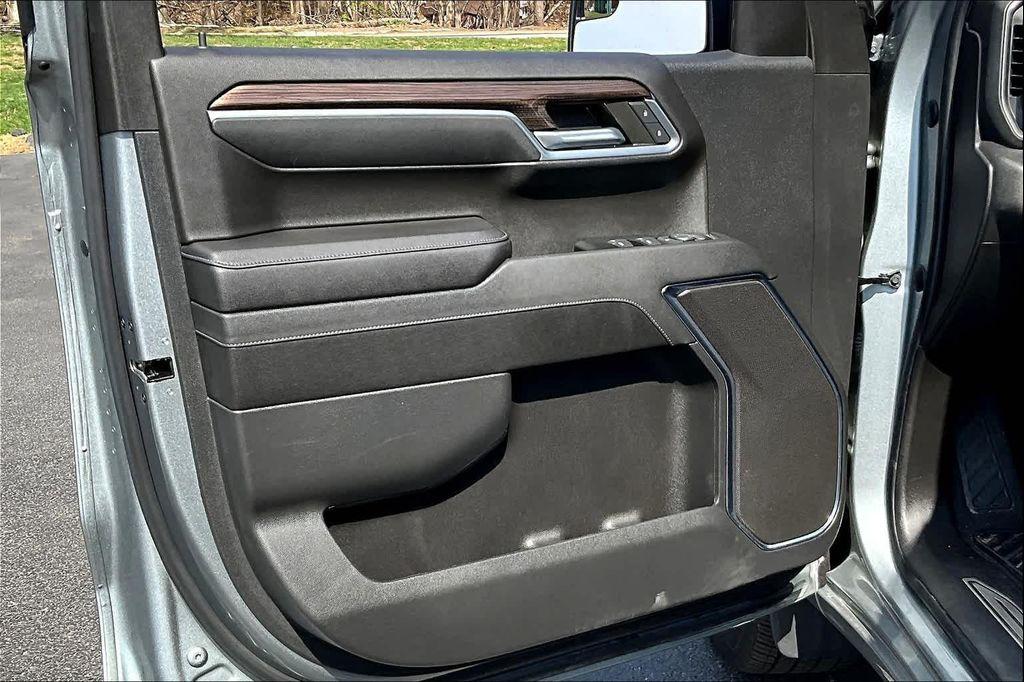 used 2023 Chevrolet Silverado 1500 car, priced at $42,512