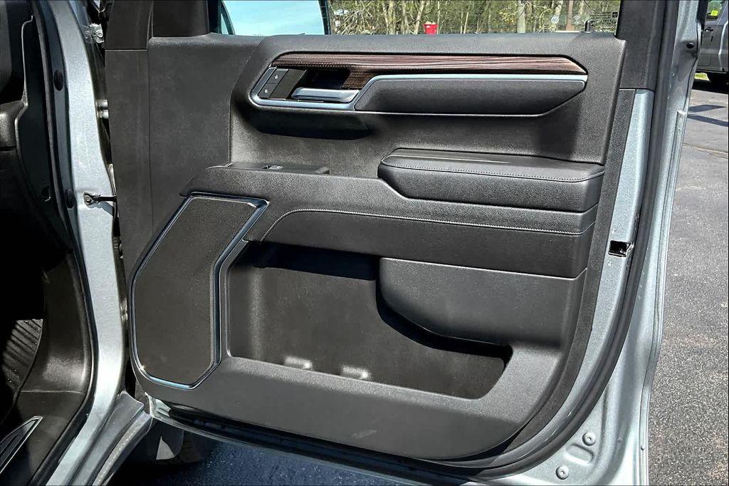 used 2023 Chevrolet Silverado 1500 car, priced at $42,512