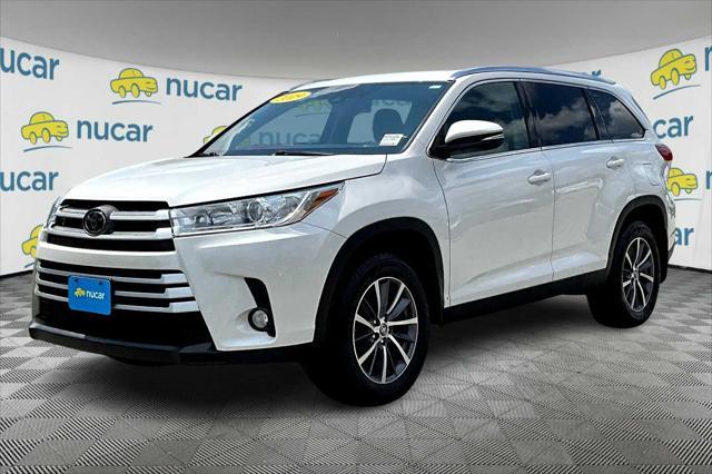 used 2019 Toyota Highlander car, priced at $29,775