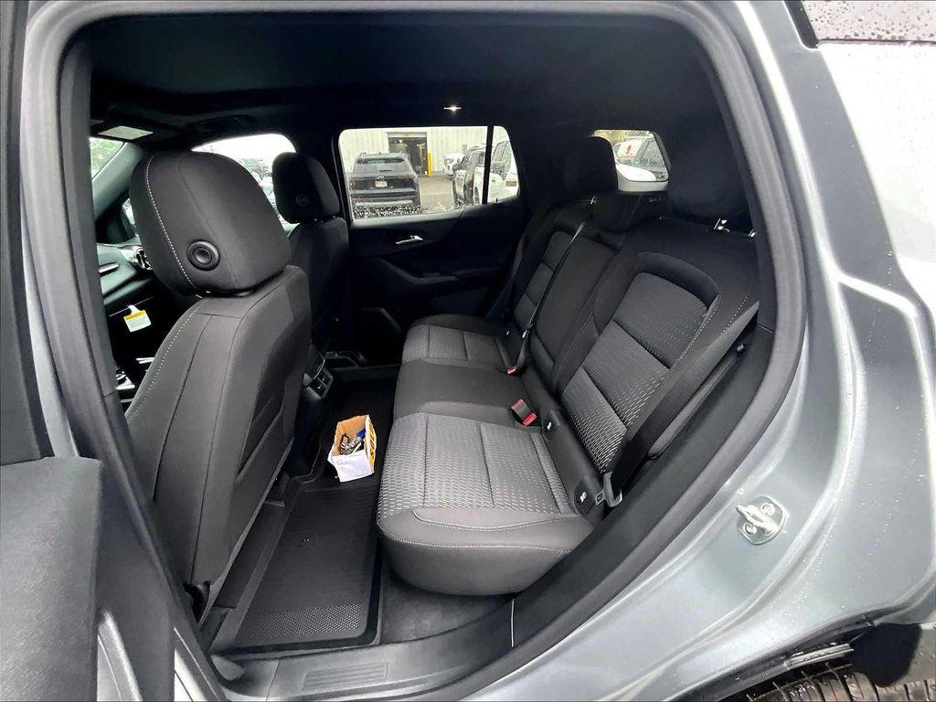new 2026 Chevrolet Equinox car, priced at $32,465