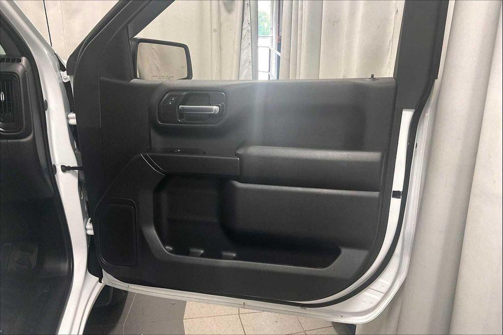 used 2024 GMC Sierra 1500 car, priced at $32,960