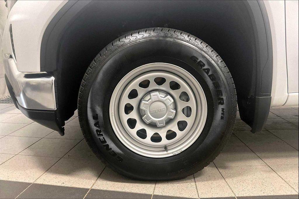 used 2024 GMC Sierra 1500 car, priced at $32,960