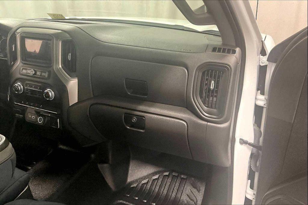 used 2024 GMC Sierra 1500 car, priced at $32,960