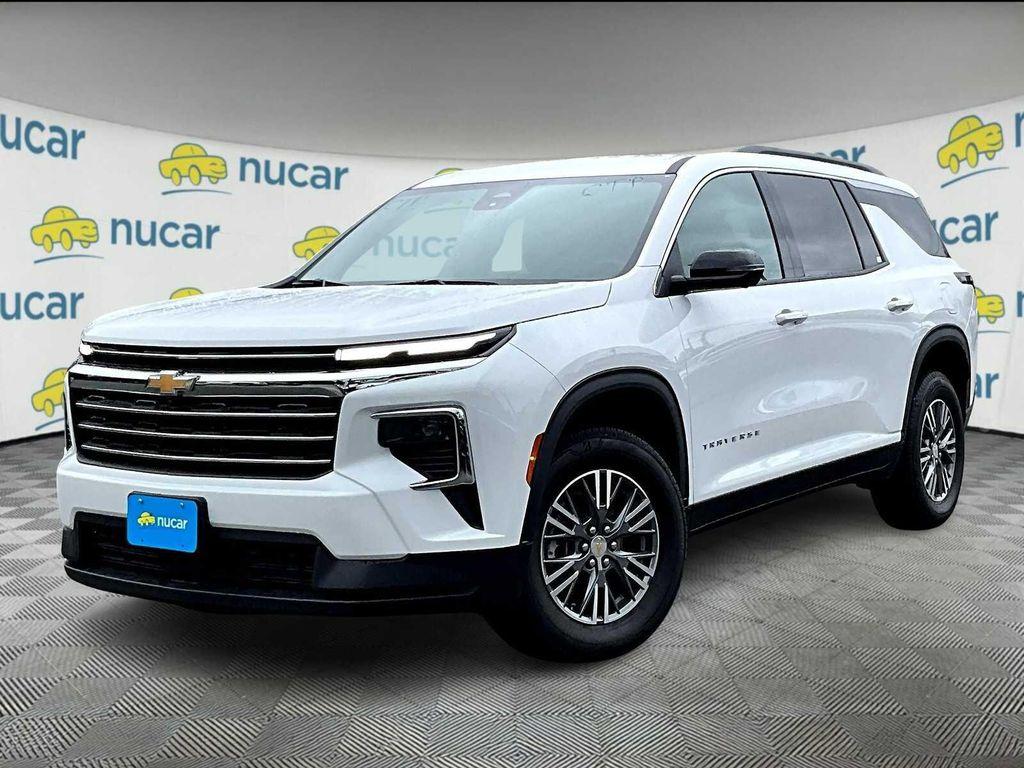 new 2025 Chevrolet Traverse car, priced at $42,845