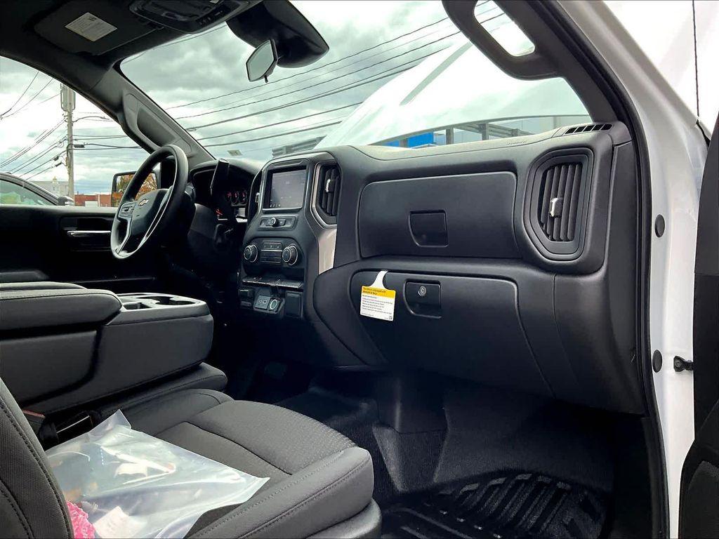 new 2026 Chevrolet Silverado 1500 car, priced at $45,110