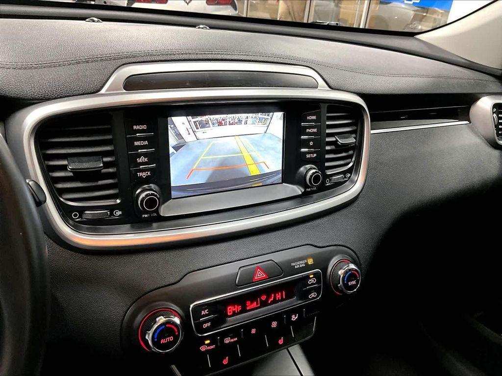 used 2020 Kia Sorento car, priced at $14,987