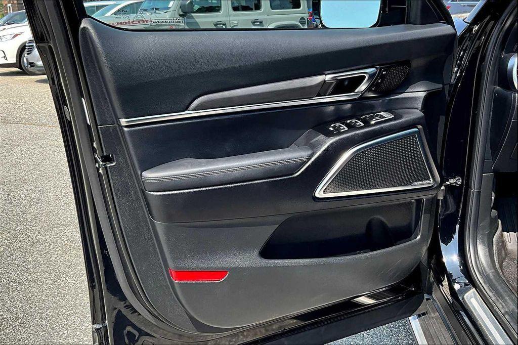 used 2023 Kia Telluride car, priced at $42,708