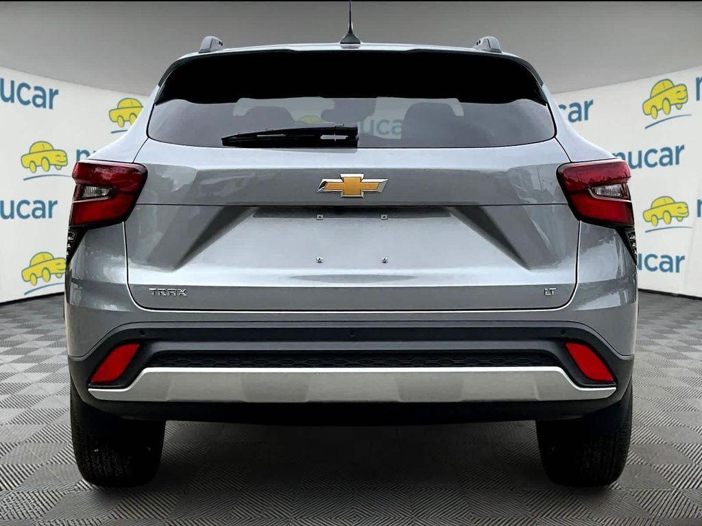 new 2026 Chevrolet Trax car, priced at $26,160