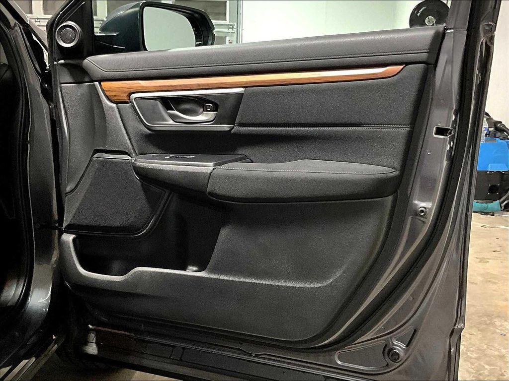 used 2020 Honda CR-V car, priced at $23,987