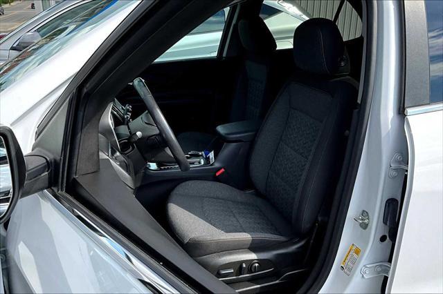 used 2022 Chevrolet Equinox car, priced at $23,128