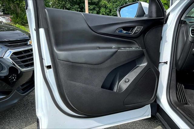 used 2022 Chevrolet Equinox car, priced at $23,128