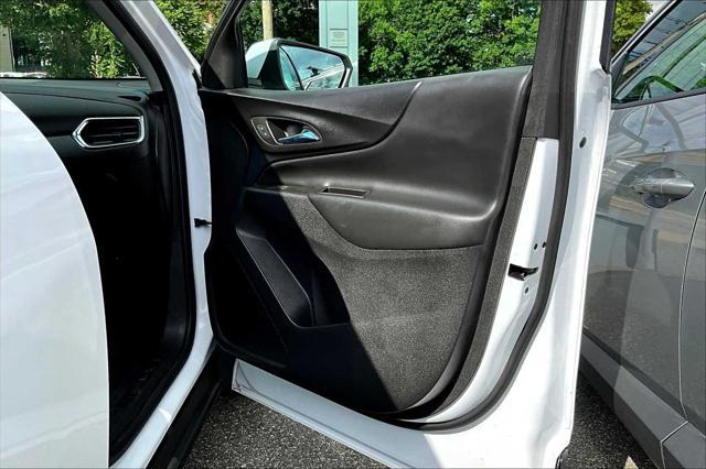 used 2022 Chevrolet Equinox car, priced at $23,128