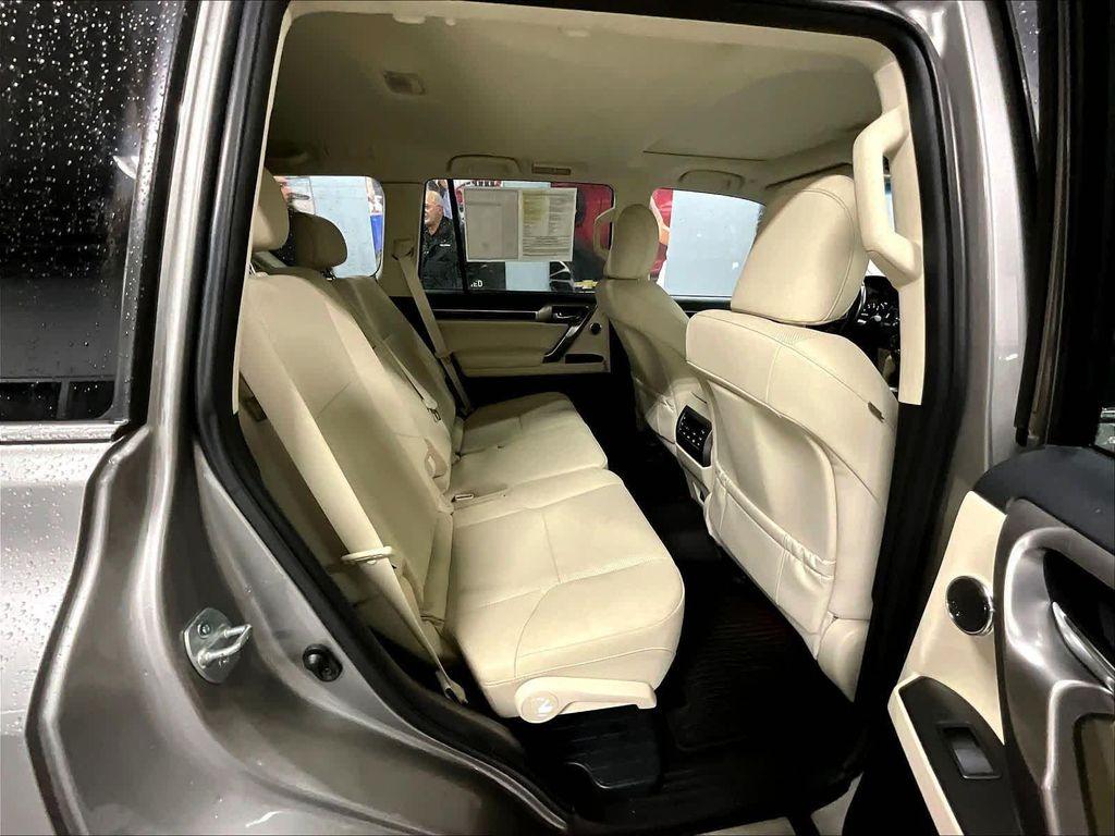 used 2022 Lexus GX 460 car, priced at $41,391