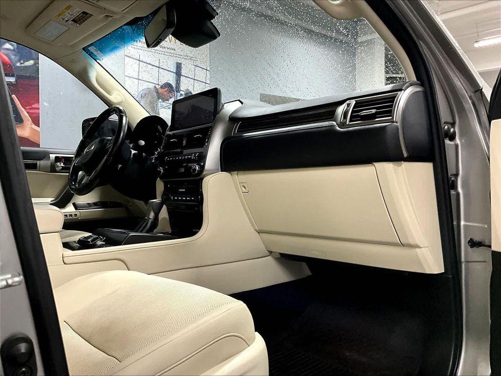 used 2022 Lexus GX 460 car, priced at $41,391
