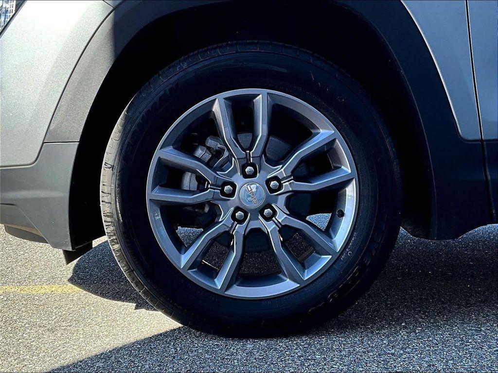 used 2023 GMC Terrain car, priced at $23,969