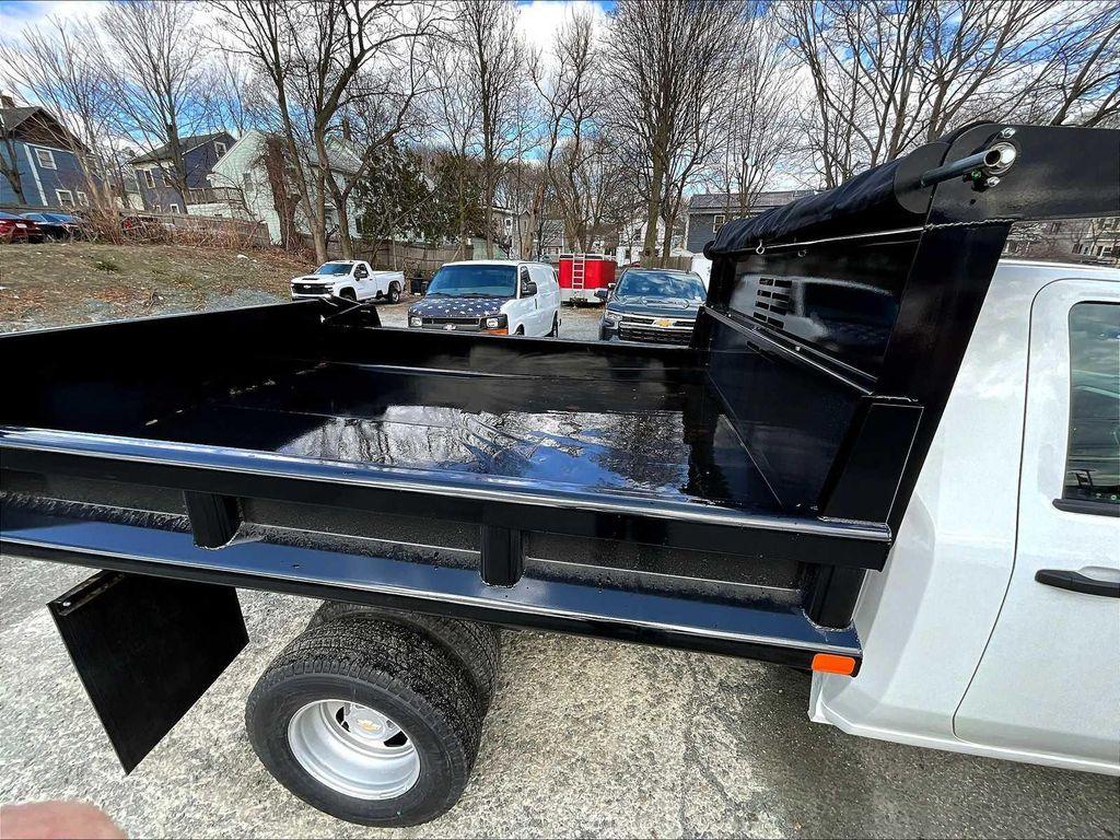 new 2025 Chevrolet Silverado 3500 car, priced at $49,278