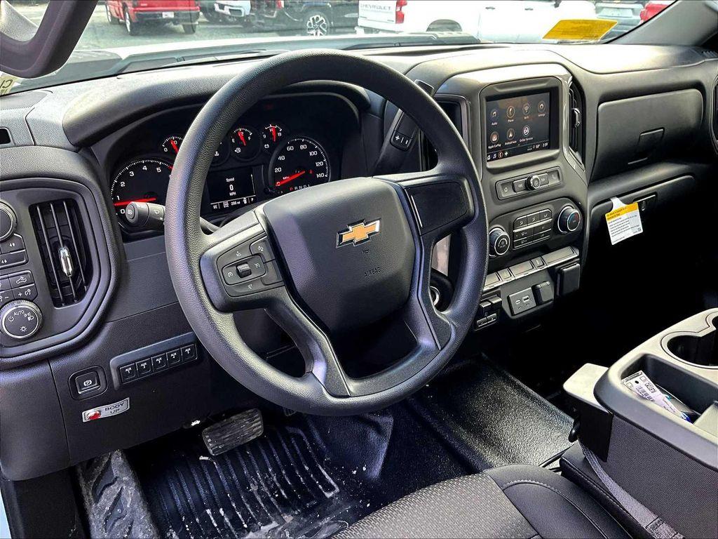 new 2025 Chevrolet Silverado 3500 car, priced at $49,278