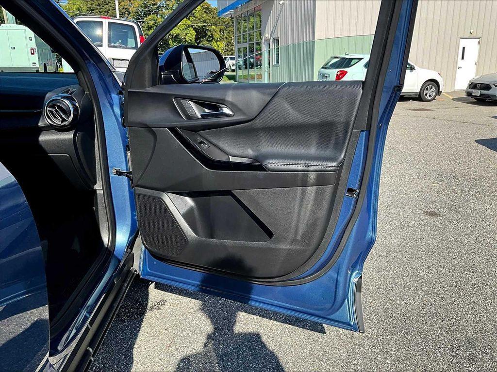used 2025 Chevrolet Equinox car, priced at $30,977