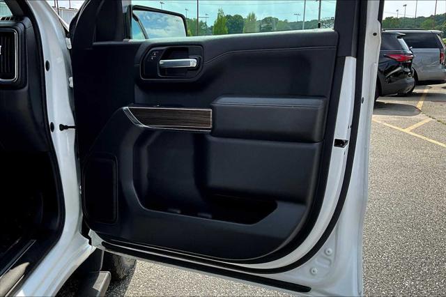 used 2022 Chevrolet Silverado 1500 car, priced at $40,405