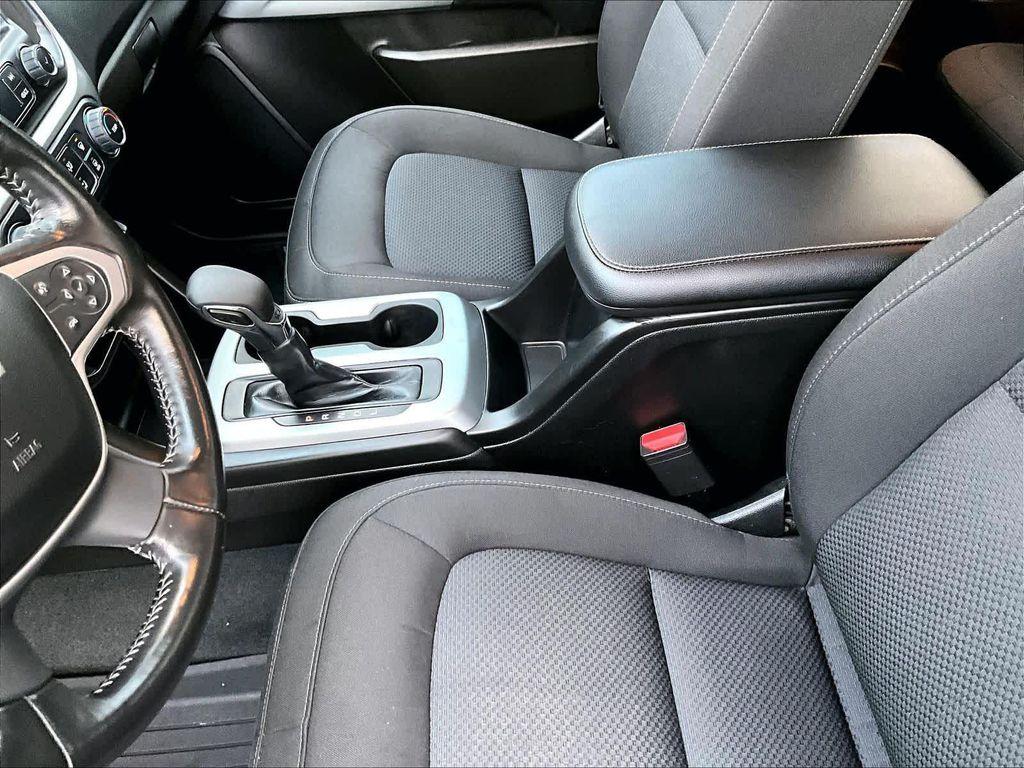 used 2022 Chevrolet Colorado car, priced at $30,871