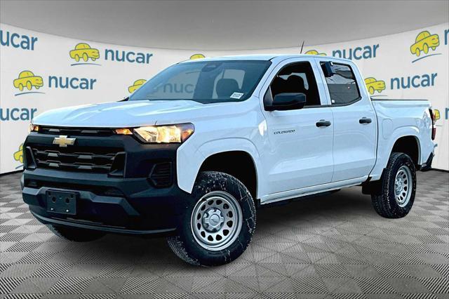 new 2025 Chevrolet Colorado car, priced at $33,495