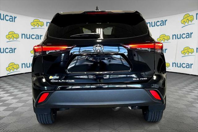 used 2024 Toyota Highlander car, priced at $43,765