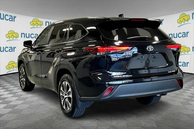 used 2024 Toyota Highlander car, priced at $43,765