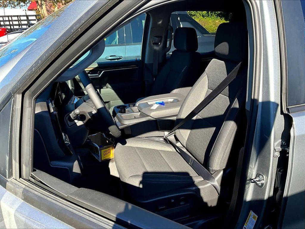 new 2025 Chevrolet Silverado 1500 car, priced at $54,285