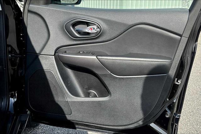 used 2022 Jeep Cherokee car, priced at $24,587