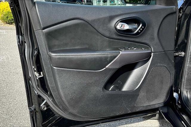 used 2022 Jeep Cherokee car, priced at $24,587