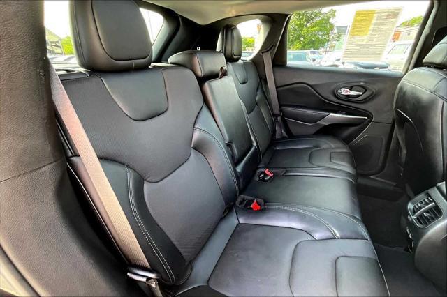 used 2022 Jeep Cherokee car, priced at $24,587