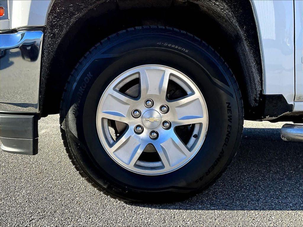used 2018 Chevrolet Silverado 1500 car, priced at $23,907