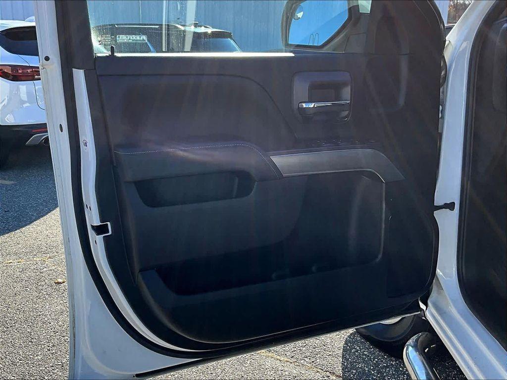 used 2018 Chevrolet Silverado 1500 car, priced at $23,907