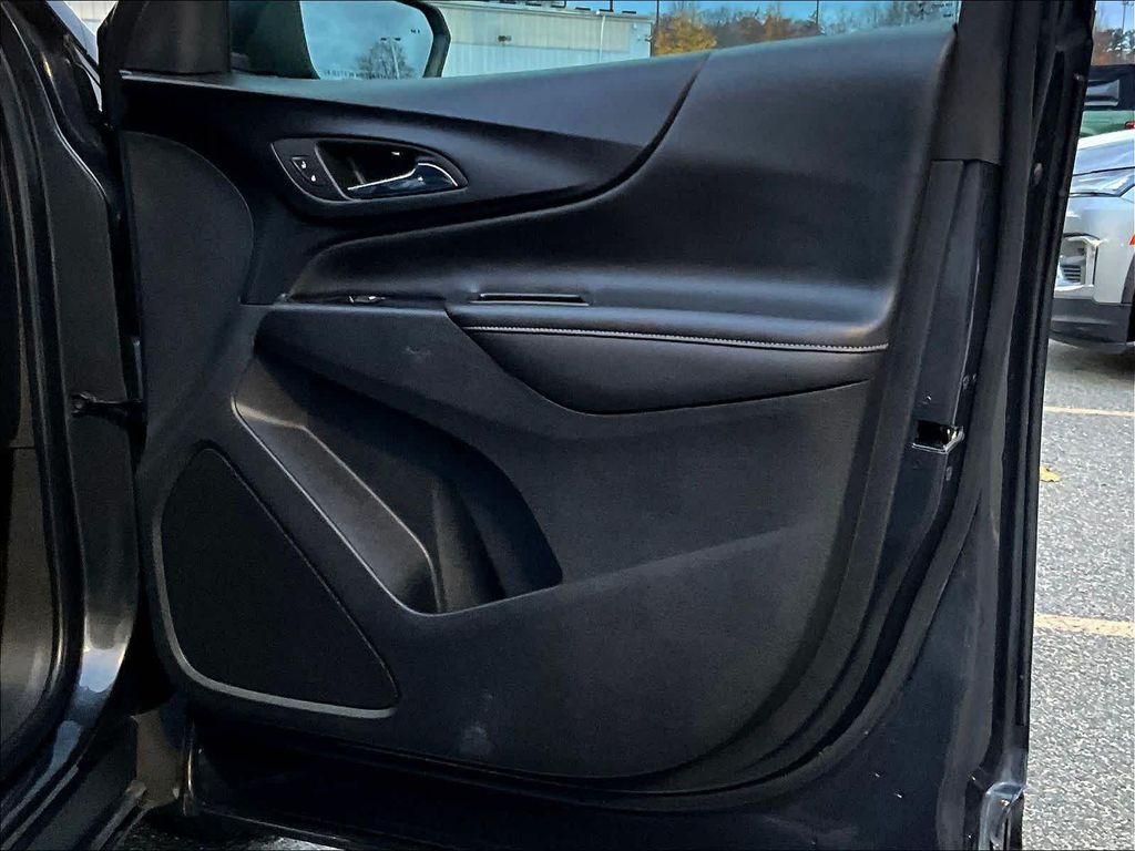 used 2022 Chevrolet Equinox car, priced at $22,982